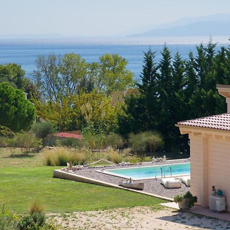 Driftwood Villa Karavados Luaran gambar