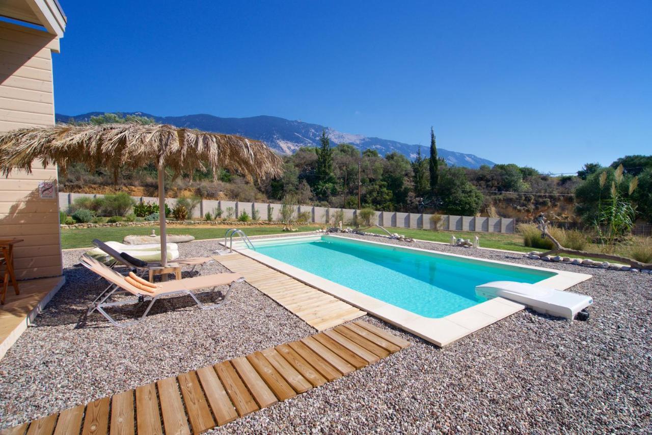 Driftwood Villa Karavados Luaran gambar