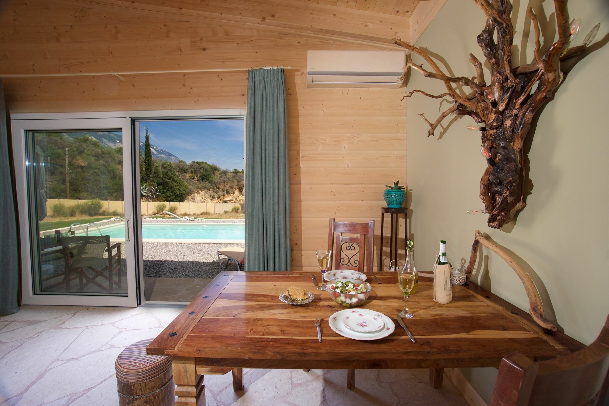 Driftwood Villa Karavados Luaran gambar
